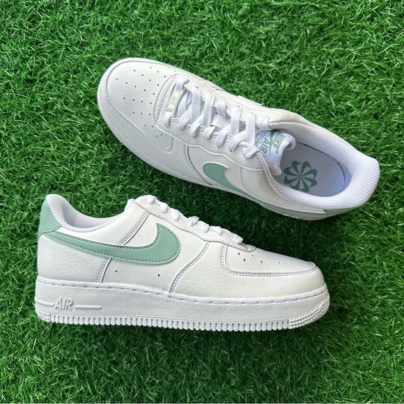 Nike Air Force 1 ‘07 NN White / Cannon White - Picture 11 of 14